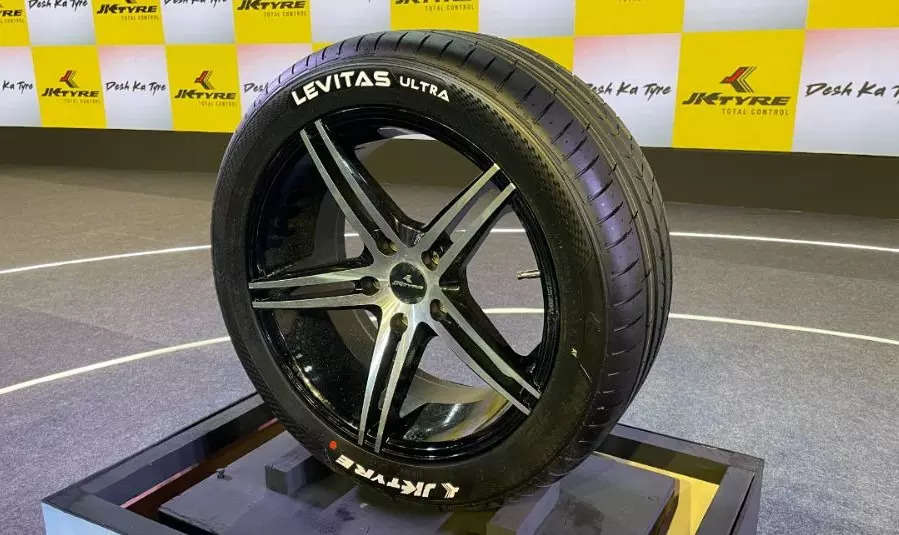 <p>The company is offering the Levitas Ultra tyres in seven sizes, ranging from 225/55 R16 to 245/45 R18 for premium cars.</p>