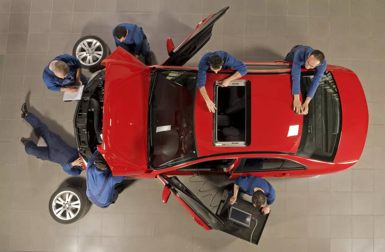 <p>Car makers in turn said the Commission's proposed Data Act gives users control over data generated by vehicles, providing third parties fair and non-discriminatory access to the data.</p>