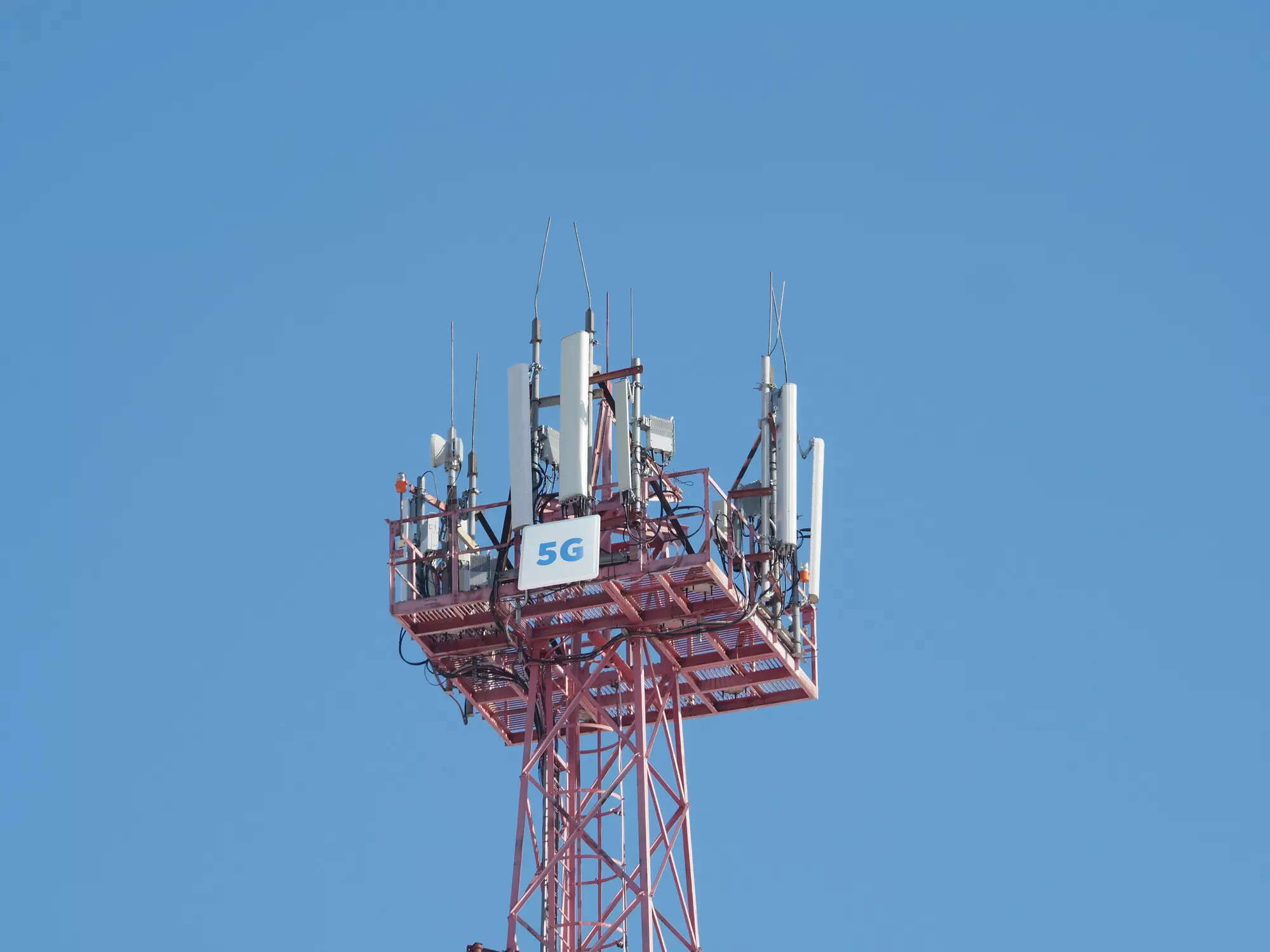 Cell-on-wheel, micro-BTS tech give boost to 5G services