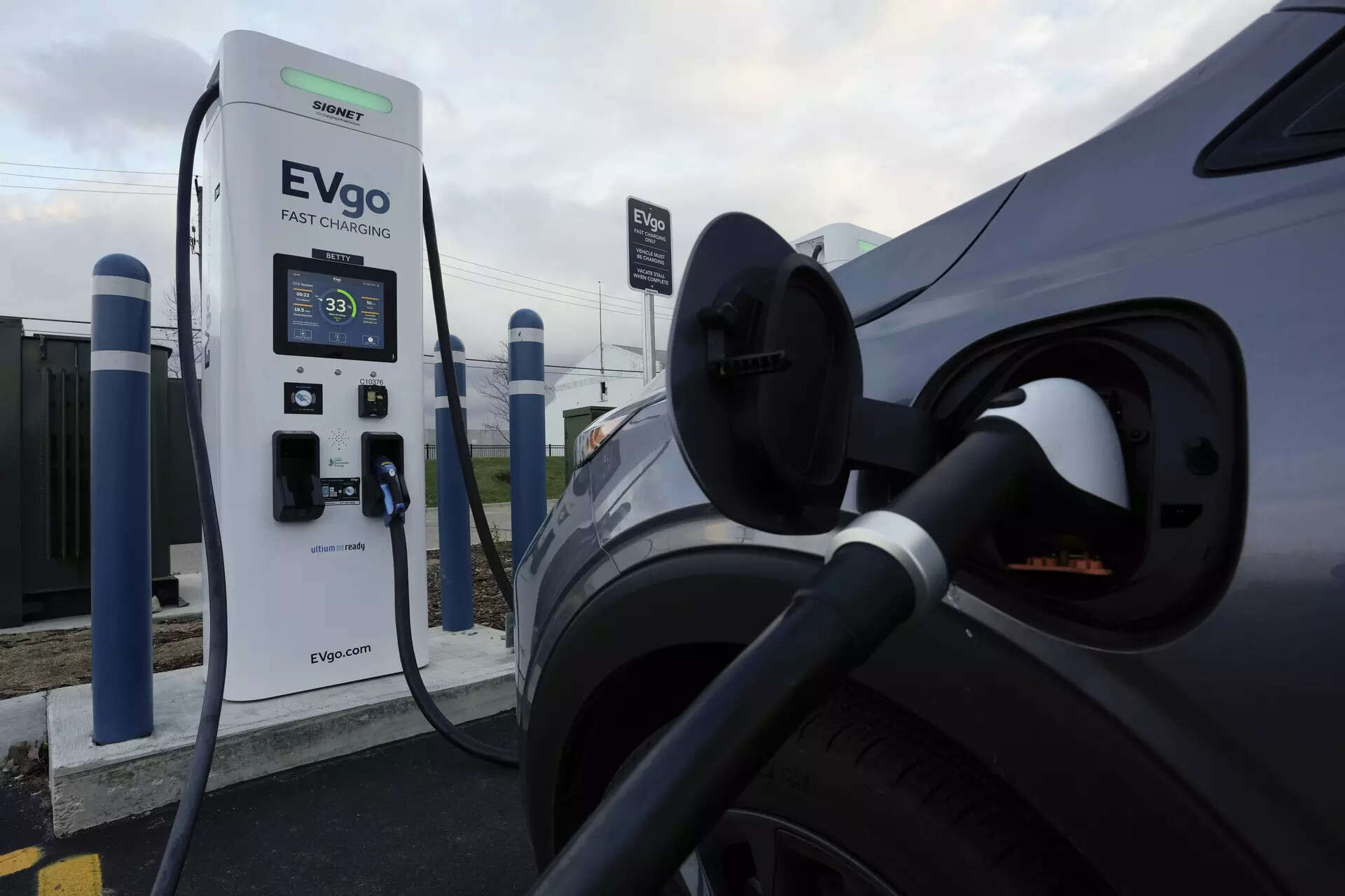 <p>The proposal which will next be open to a public comment period -- is the latest in a series of steps under Biden, a Democrat, to help put EVs on track for mass adoption.<br /></p>