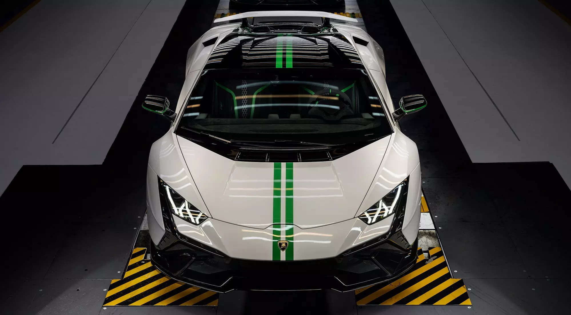 <p>Lamborghini Huracán 60th Anniversary Special Edition</p>