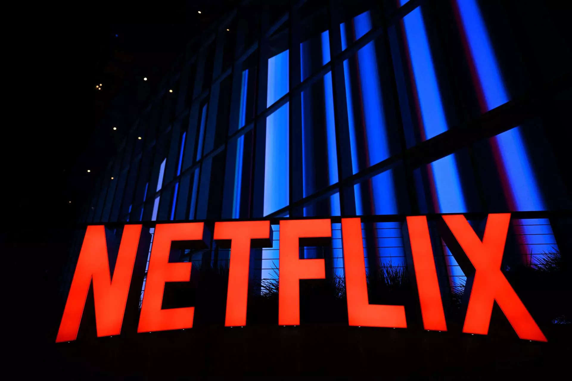Netflix reports mixed earnings as password crackdown set to expand, ET  BrandEquity
