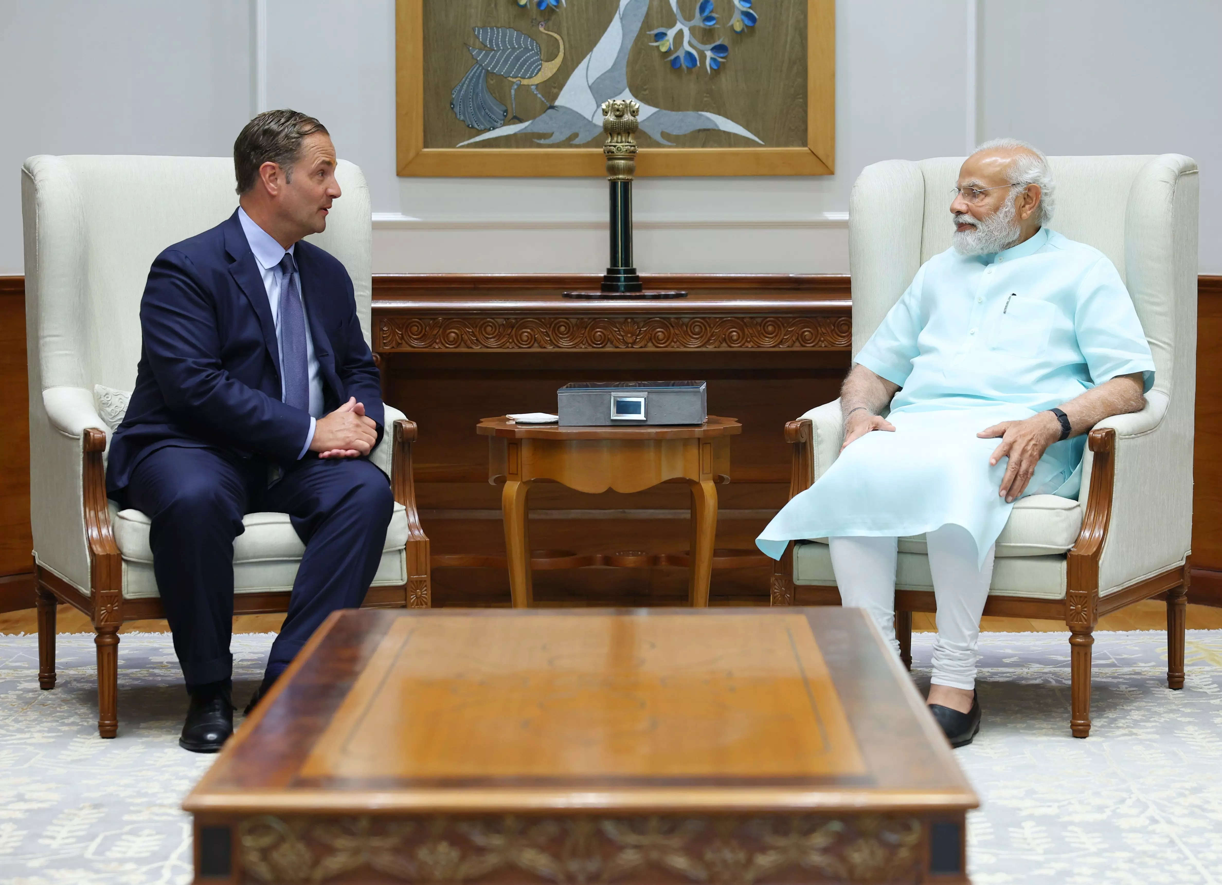 <p>Anthony Capuano, president and CEO of Marriott International with PM Narendra Modi, during his visit to India. </p>