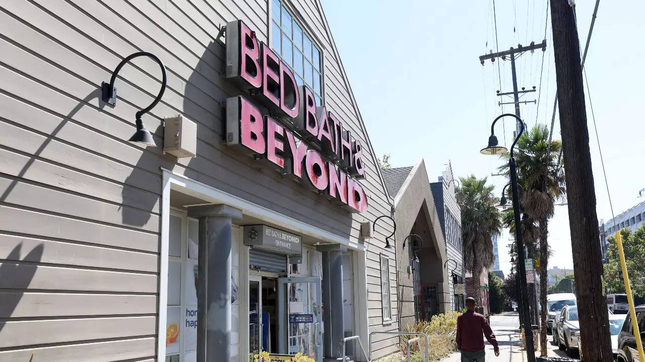 Bed Bath & Beyond Files For Bankruptcy And Plans To Close Its