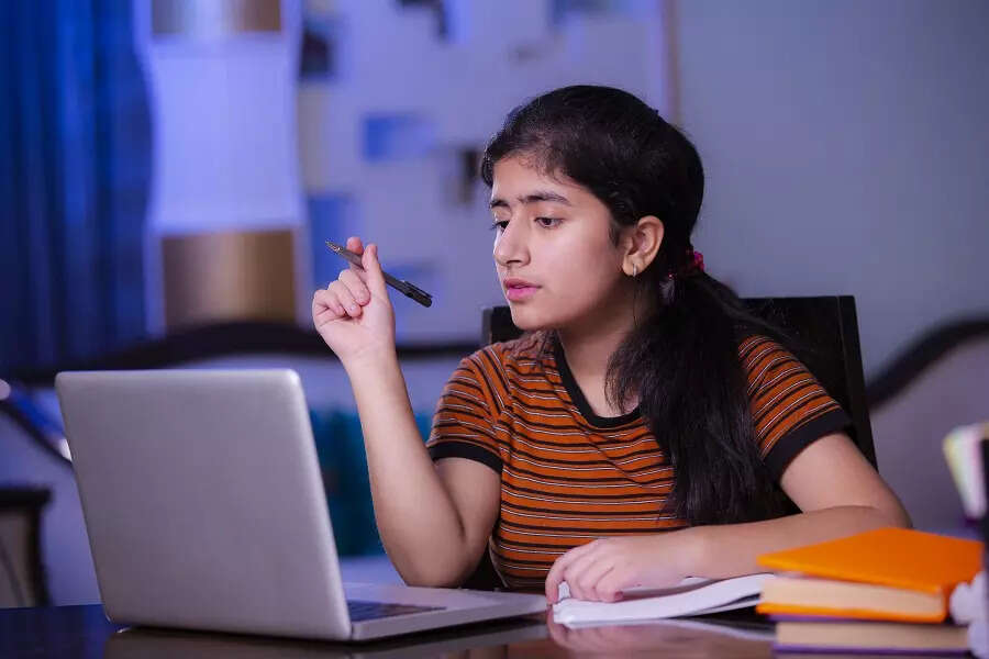 Bengal adopts digital admission process across state-run colleges from 2023-24 academic session – ET Government
