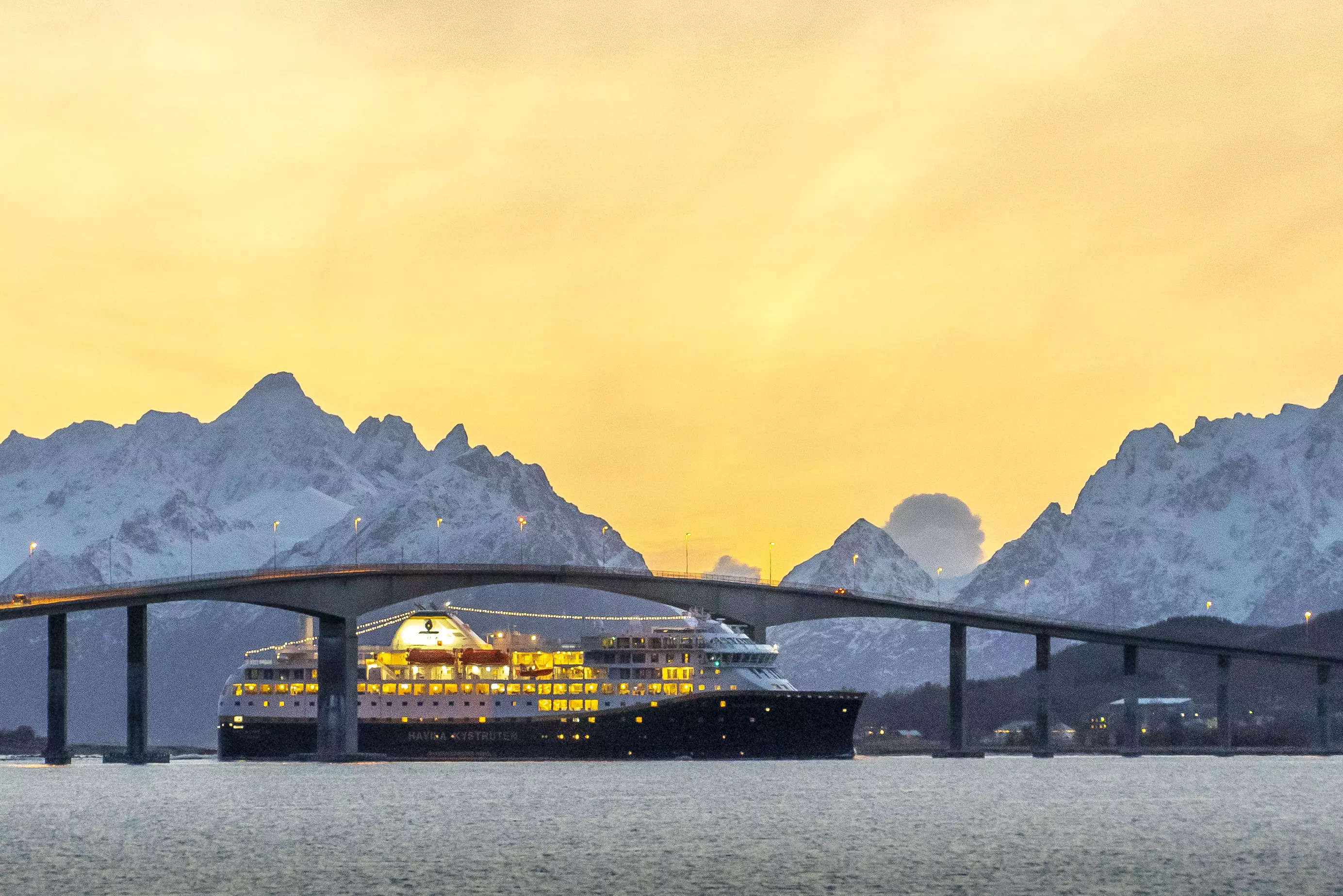 Holiday Moods announces 1st FlyCruise Norway Arctic Adventure with Havila Voyages