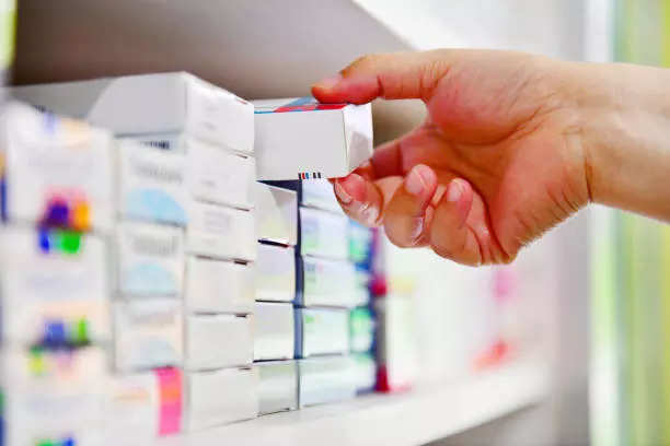 Notice to med stores on sale of anti-cold drugs for kids