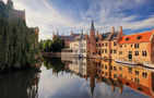 Overtourism: Belgium's Bruges has hit 'red line' with tourist crowd