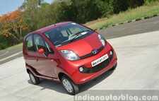 First look: 2015 Tata GenX Nano Easy Shift