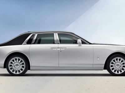 Rolls-Royce CEO reveals luxury SUV with $325,000 price tag