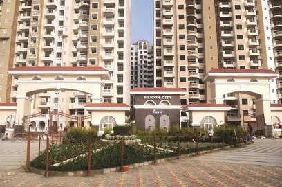amrapali homebuyers oppose court receiver s plan to sell unused far