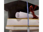 karnataka decides to stop 4 year degree programme