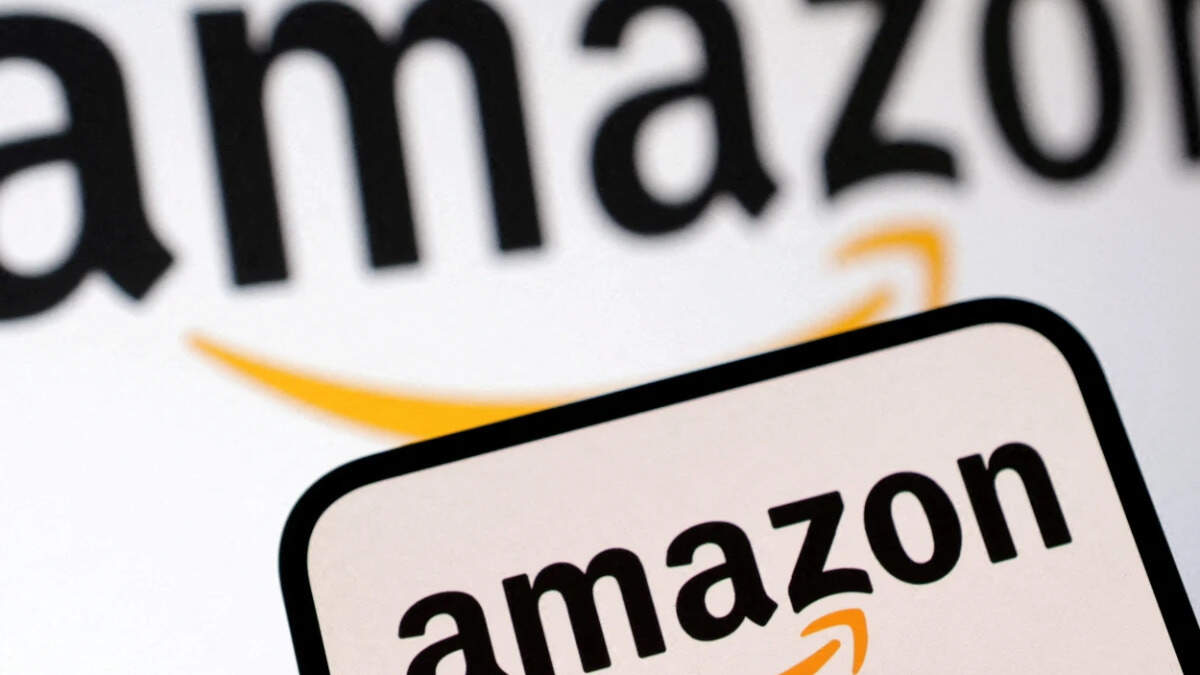 Amazon to recruit over 300,000 workers for holiday season