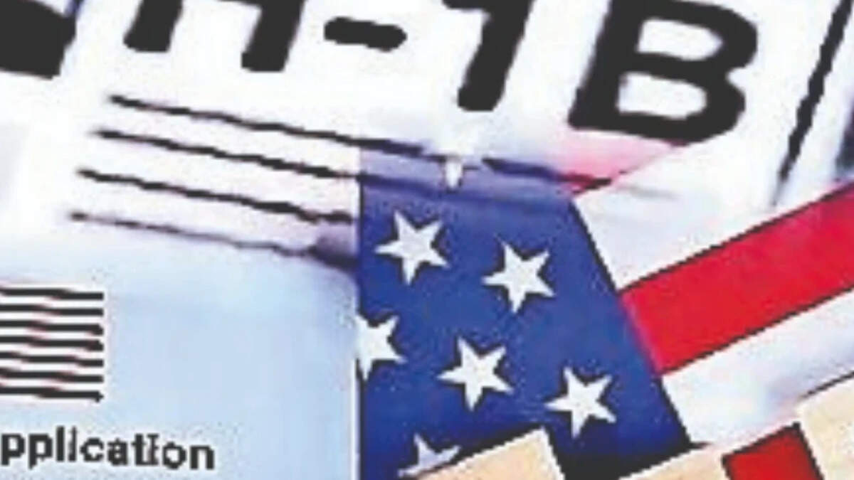 US lawmakers propose raising H-1B salary threshold to nearly $140,000