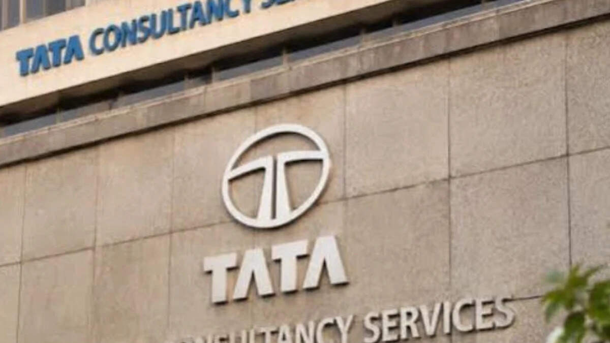TCS sees no impact from US green-card programme suspension