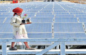 india invites gcc nations to invest in sustainable energy sectors
