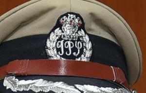 Top Tamil Nadu Ips Officers C Sylendra Babu And Karan Singha Among Front Runners For Dgp Post Government News Et Government