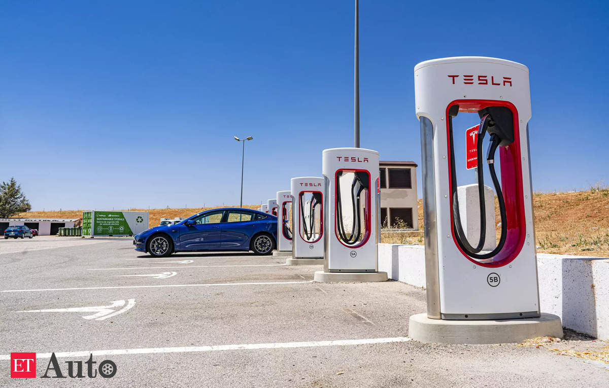 Ford Strikes Deal With Tesla To Gain Access To Rival Charging Stations   Ford Strikes Deal With Tesla To Gain Access To Rival Charging Stations Starting 2024 