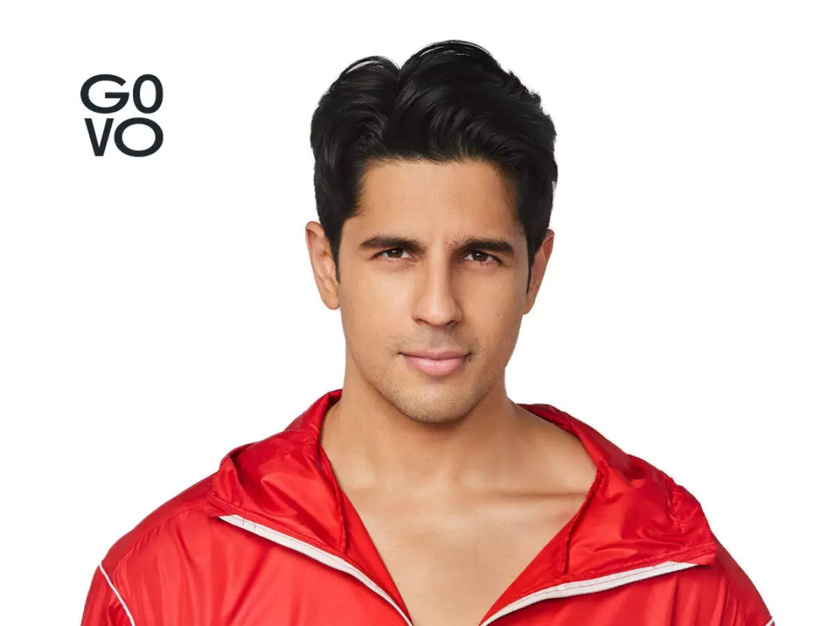 Sidharth Malhotra roped in as the new face of Euro Fashions, Marketing &  Advertising News, ET BrandEquity