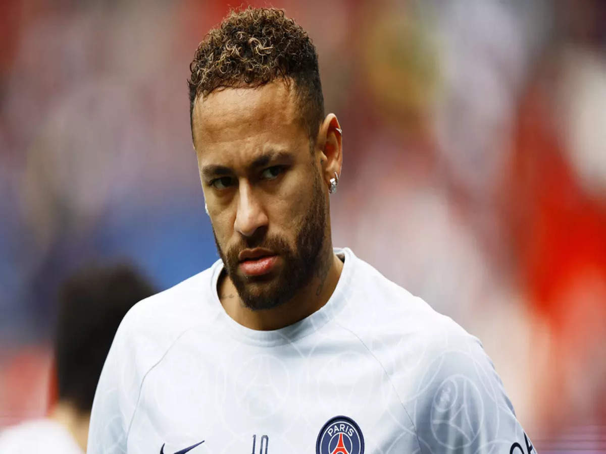 Neymar fined over 3m dollars for building artificial lake without