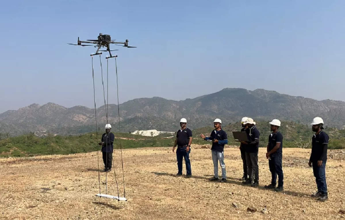 Drone Startup Squadron Infra dan Mining Indonesia Memasuki Dunia Energi ET