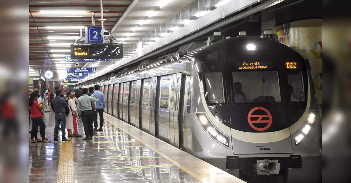 Delhi Metro records highest-ever footfall on Aug 29, ETInfra