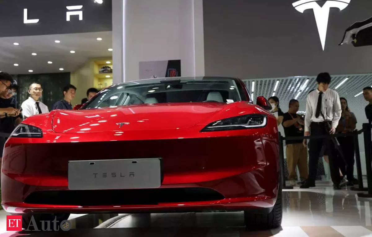 Tesla New Model 3 China Tesla Shows Off Restyled Model 3 Sedan At
