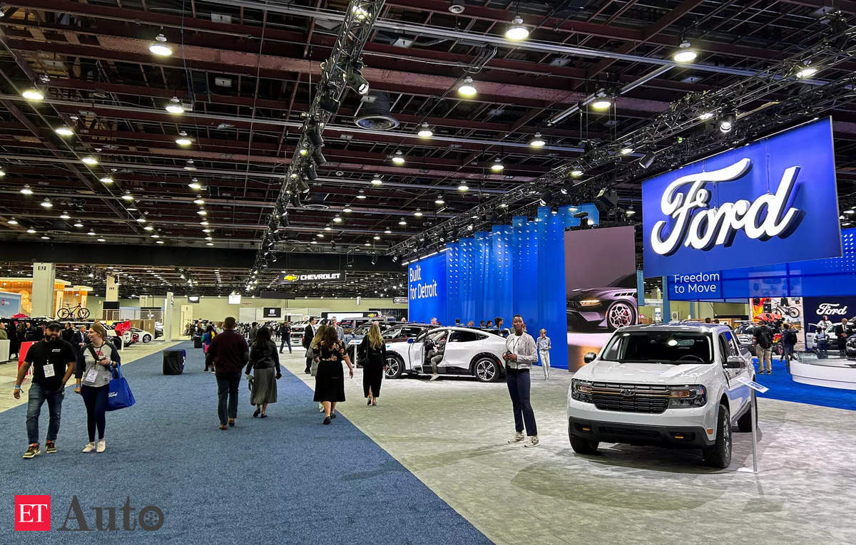 UAW Strike Detroit Auto Show Auto Show opens as Detroit weighs