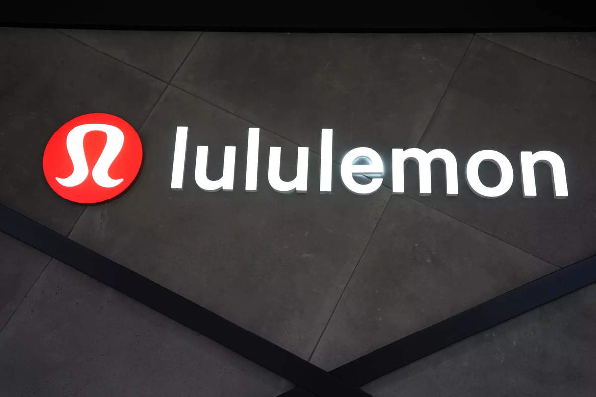 Lululemon lifts annual forecasts on strong demand for fresh products