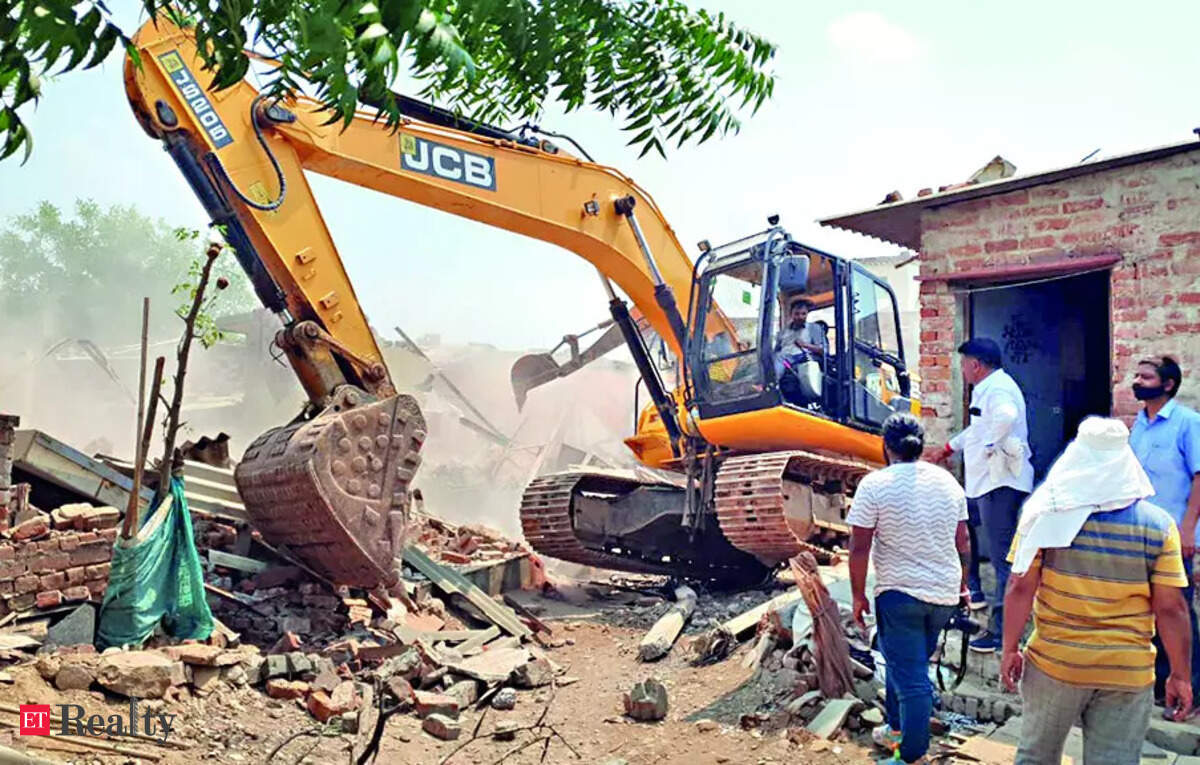 28 Shops Sealed In Sushant Lok, Five Illegal Colonies Demolished, ET RealEstate - Vimarsana News
