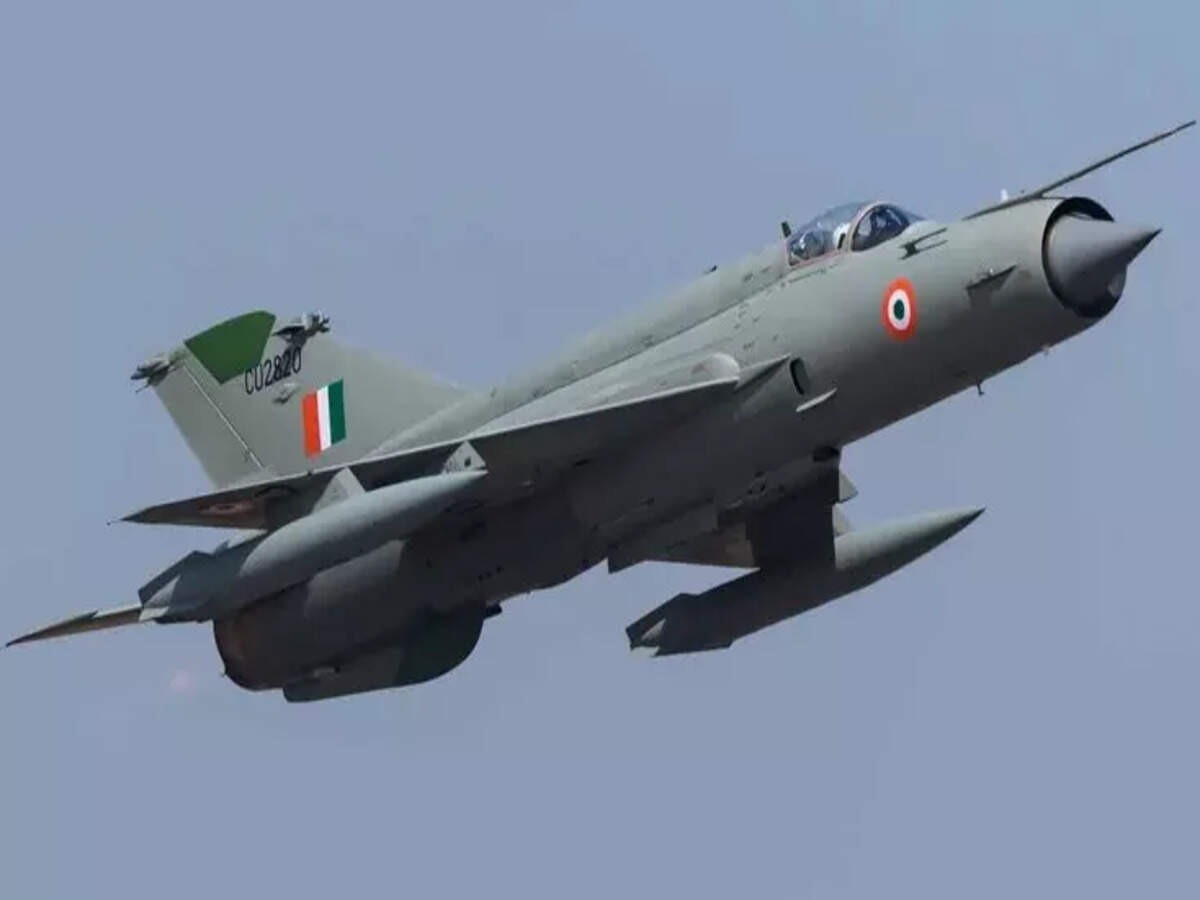 Indian Air Force Day 2023: MIG 21s get to perform a final display in the  sky before bidding adieu, ETGovernment