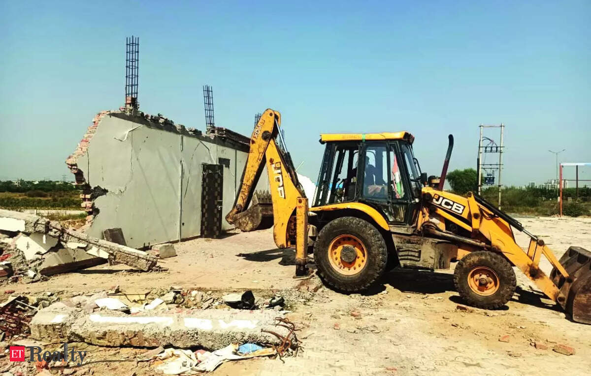Nine Illegal Colonies In Sultanpur, Bhondsi Razed, 35 Acres Cleared, ET RealEstate - Vimarsana News