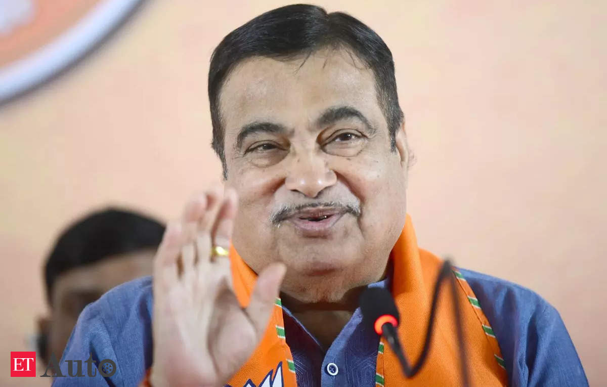 Plastic to crude plant to open in 15 days: Gadkari