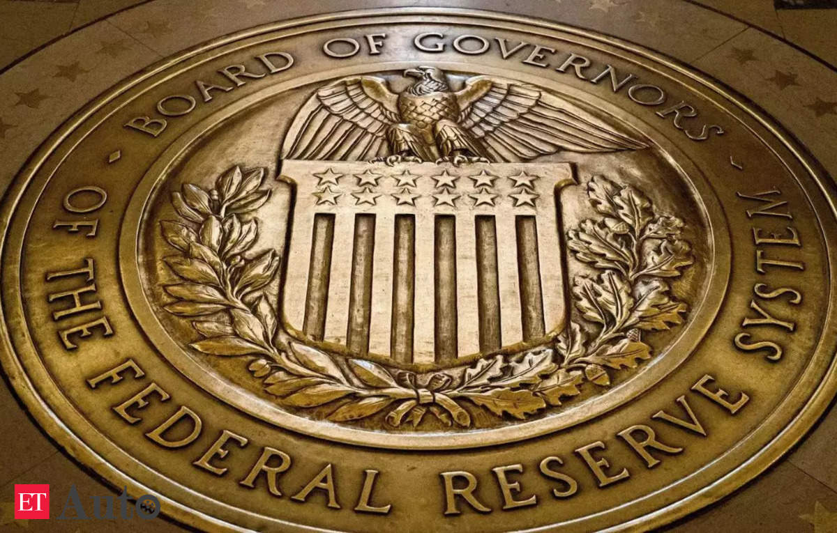 Fed Rate Hike Fed flags end of rate hikes, sees lower borrowing costs