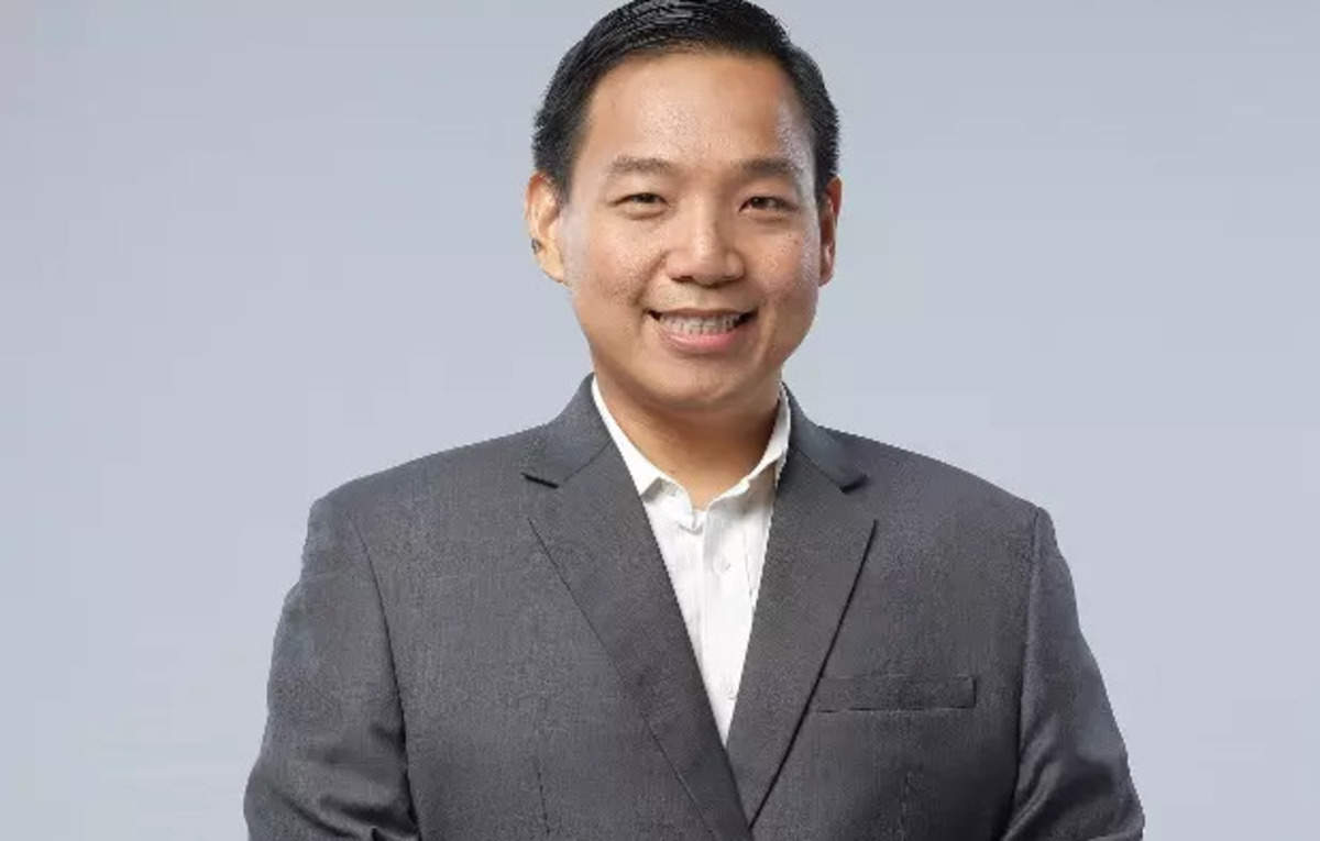 Manulife Indonesia menunjuk Ronnie Tan sebagai Chief Information Officer ETCIO SEA