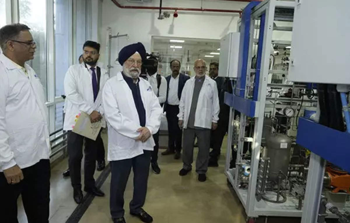 Hardeep Singh Puri inaugurates first pilot project making aviation turbine fuel from alcohol, ET Infra
