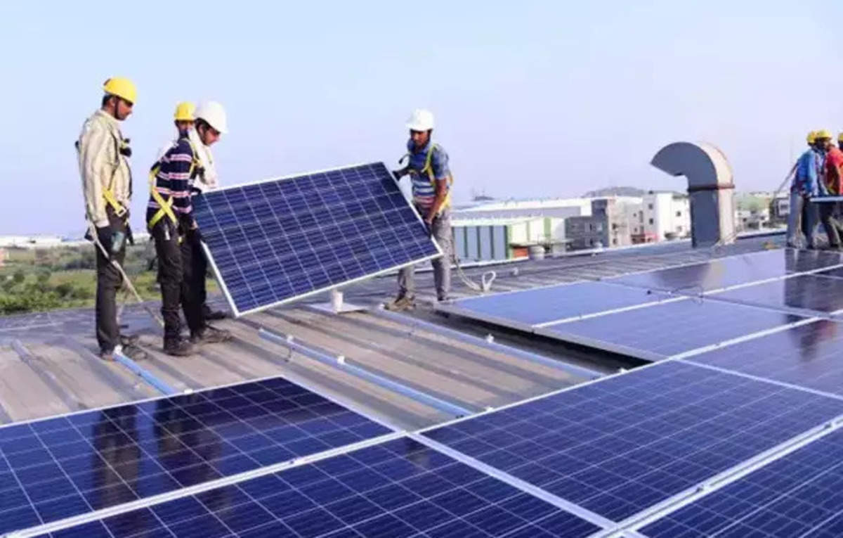 Australia to create $653 mln fund to expand solar panel manufacturing - ET EnergyWorld