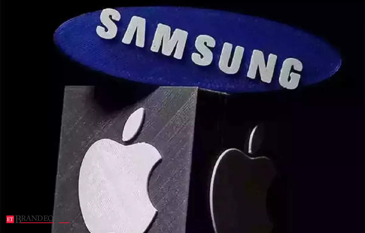 Apple loses global leadership in phones to Samsung as iPhone shipments ...