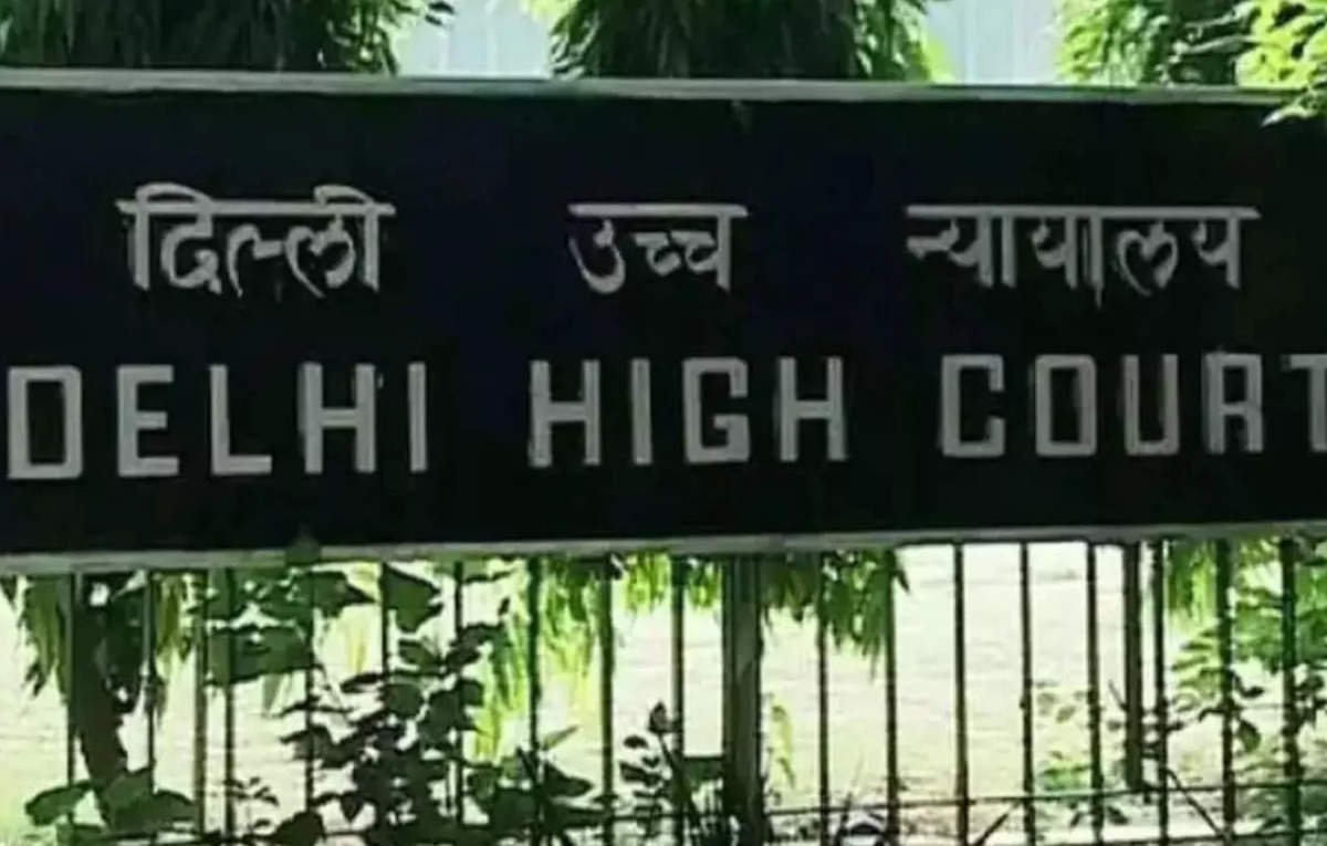 HC orders removal of defamatory content against Gaurav Bhatia from social media