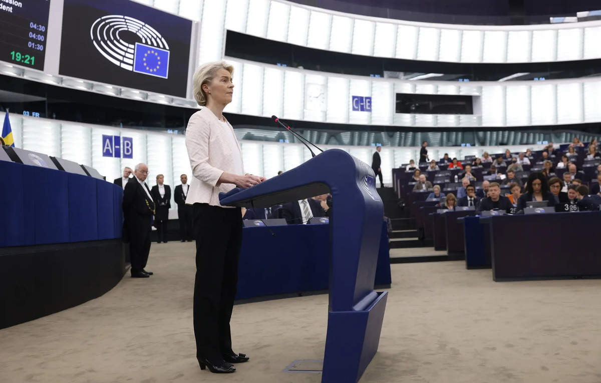 Ursula Von Der Leyen: EU's Von Der Leyen Vows Not To Weaken Green ...