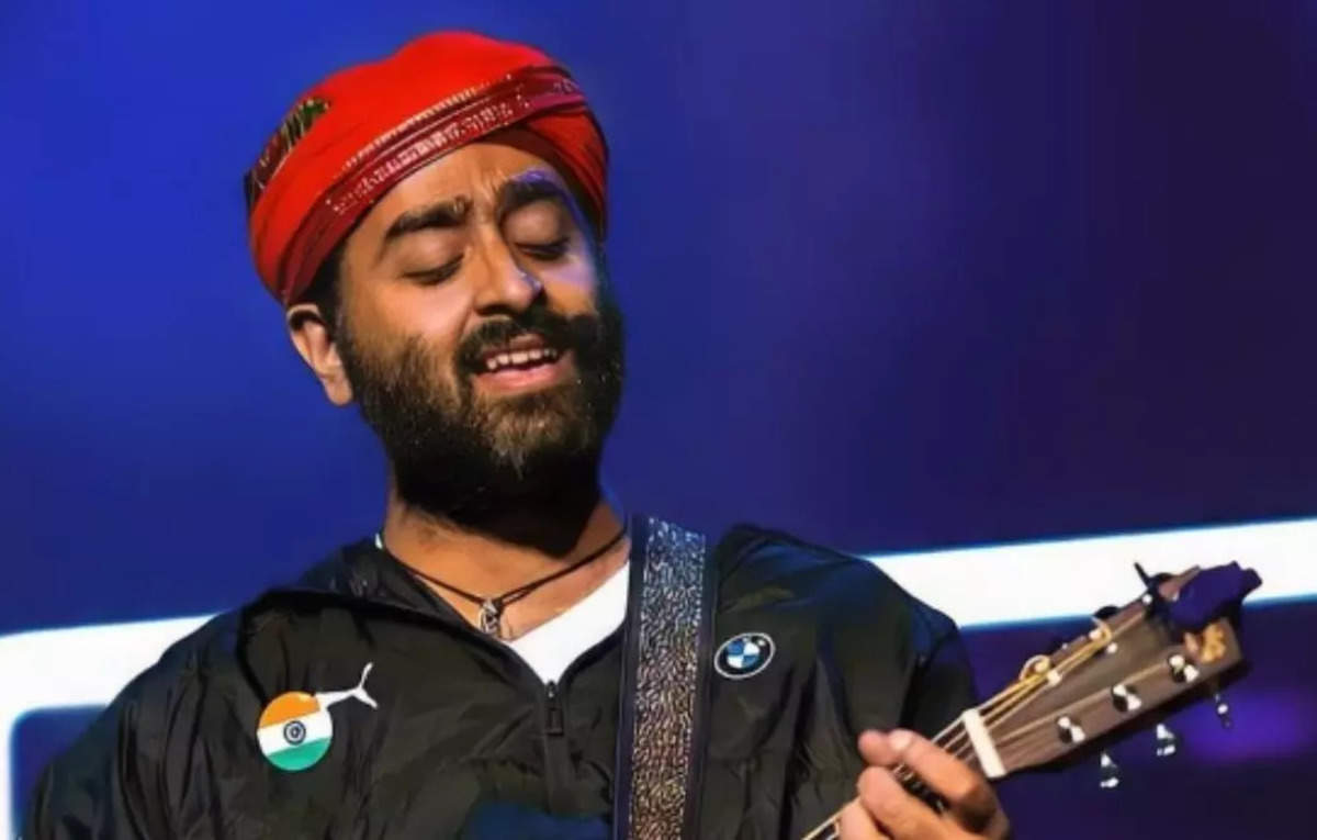 Arijit Singh: HC gives relief to Arijit; says AI tools mimicking his ...