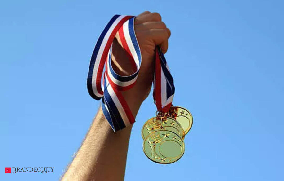 Marketers manage the double-edged sword of fame, Marketing & Advertising News, ET BrandEquity