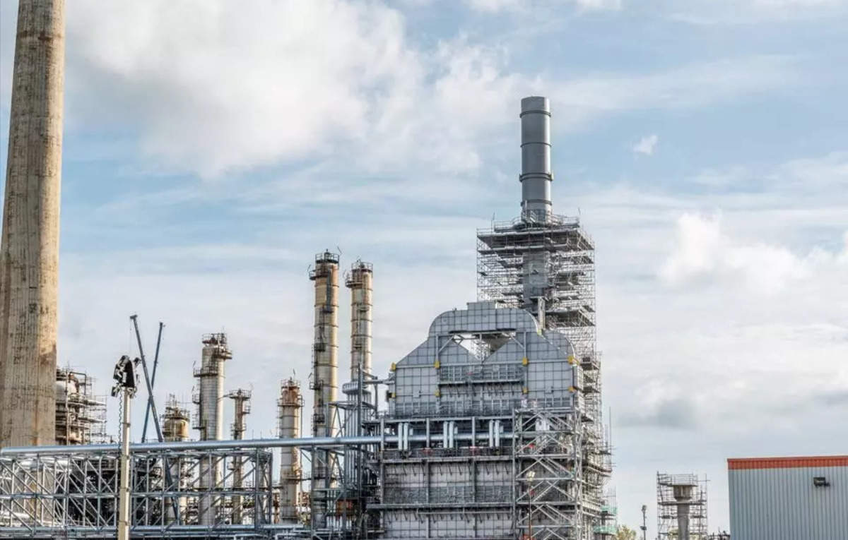 EET Fuels Advances Hydrogen Fuel Switching at Stanlow Refinery