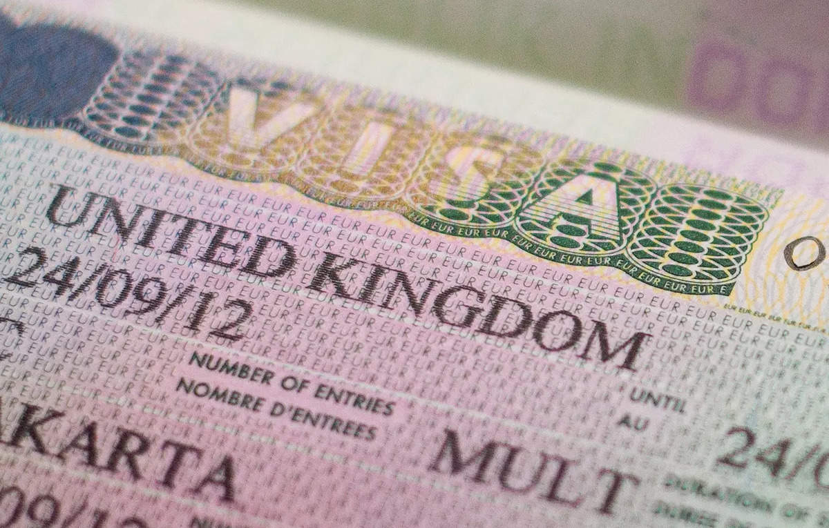 UK to change travel entry requirements: what to know – ET TravelWorld