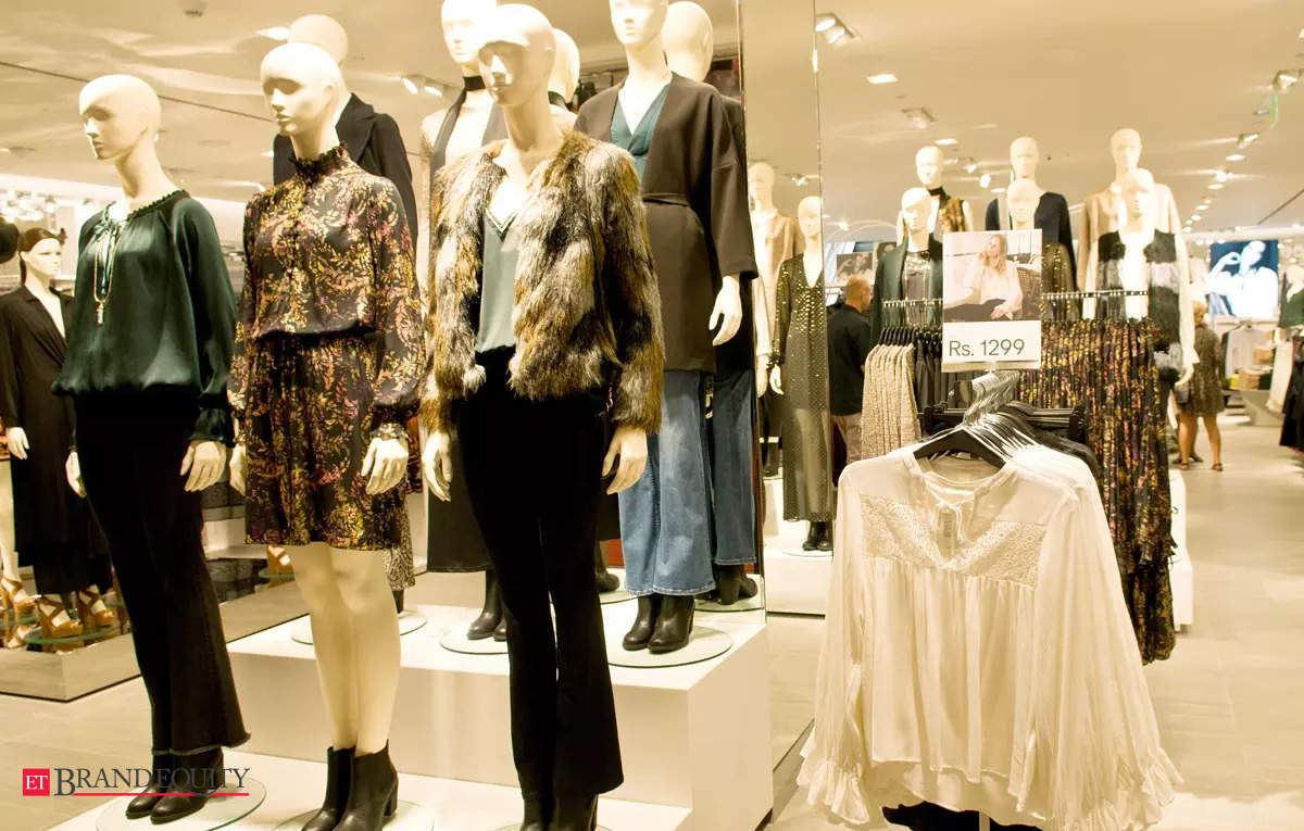 Spain’s top fashion retailers to launch trial to collect clothes waste in 2025 – ET BrandEquity