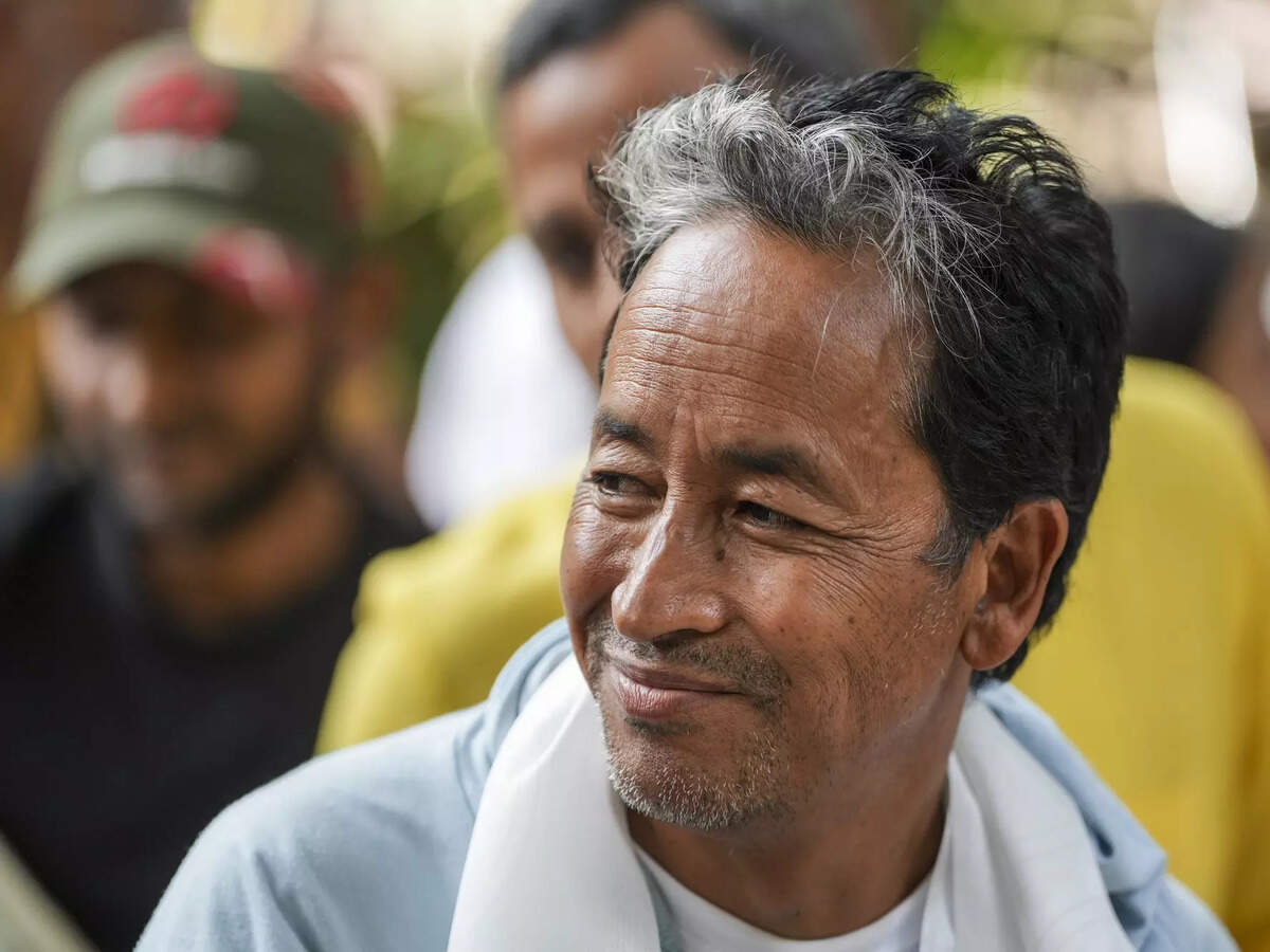 Delhi HC closes plea to permit climate activist Sonam Wangchuk, others to  protest, ETLegalWorld