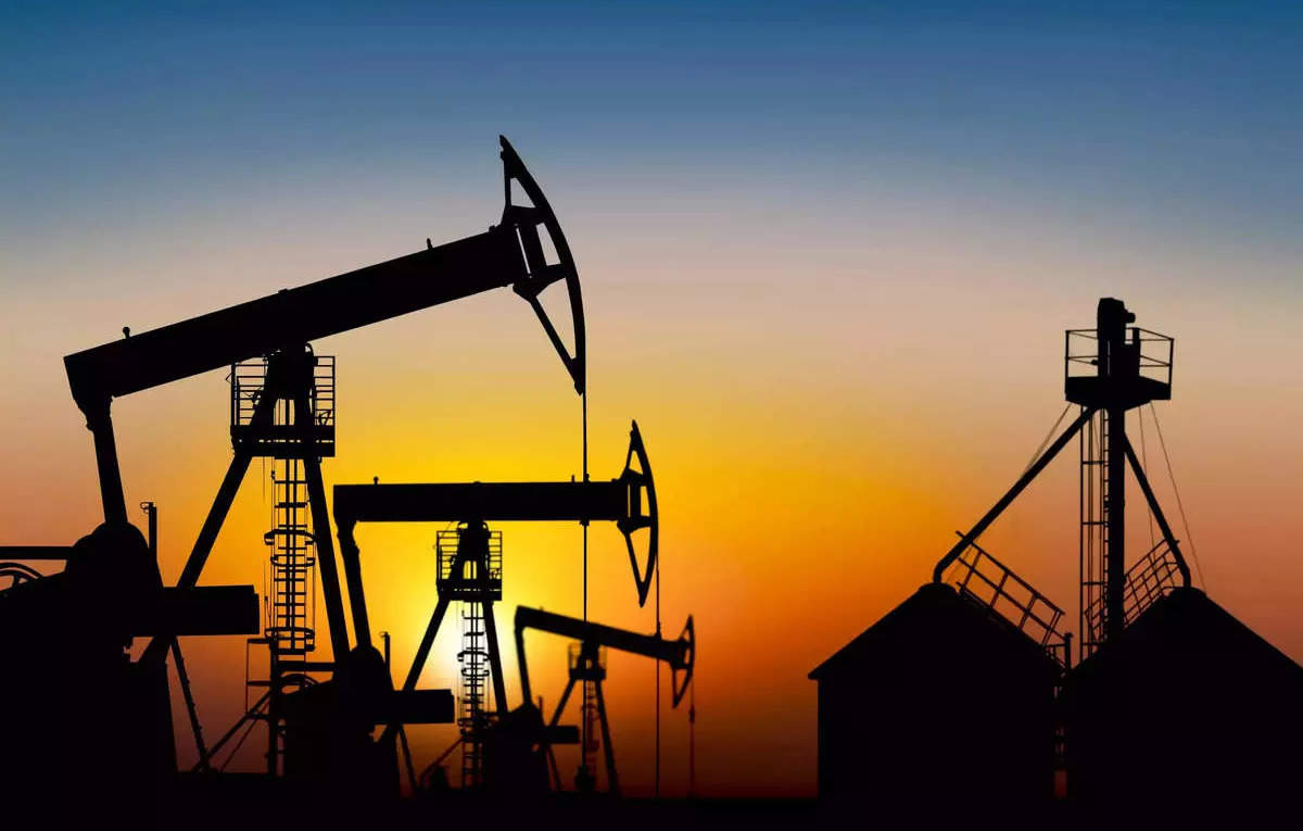 Oil Prices: Oil dips on oversupply concerns, heads for weekly loss, ET EnergyWorld