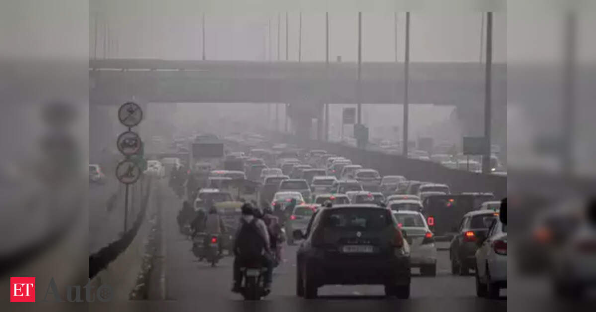 GRAP Stage-4 In Delhi: GRAP stage-4 restrictions come into force in ...