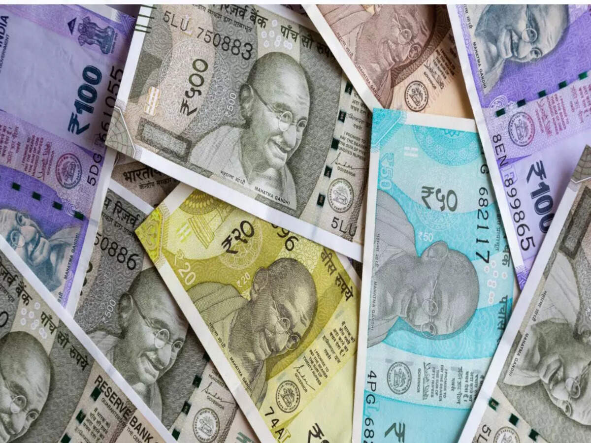 Indian Rupee Forecast: Indian rupee on gentle one-way path down, to breach  85/$ in 6 months, ETCFO