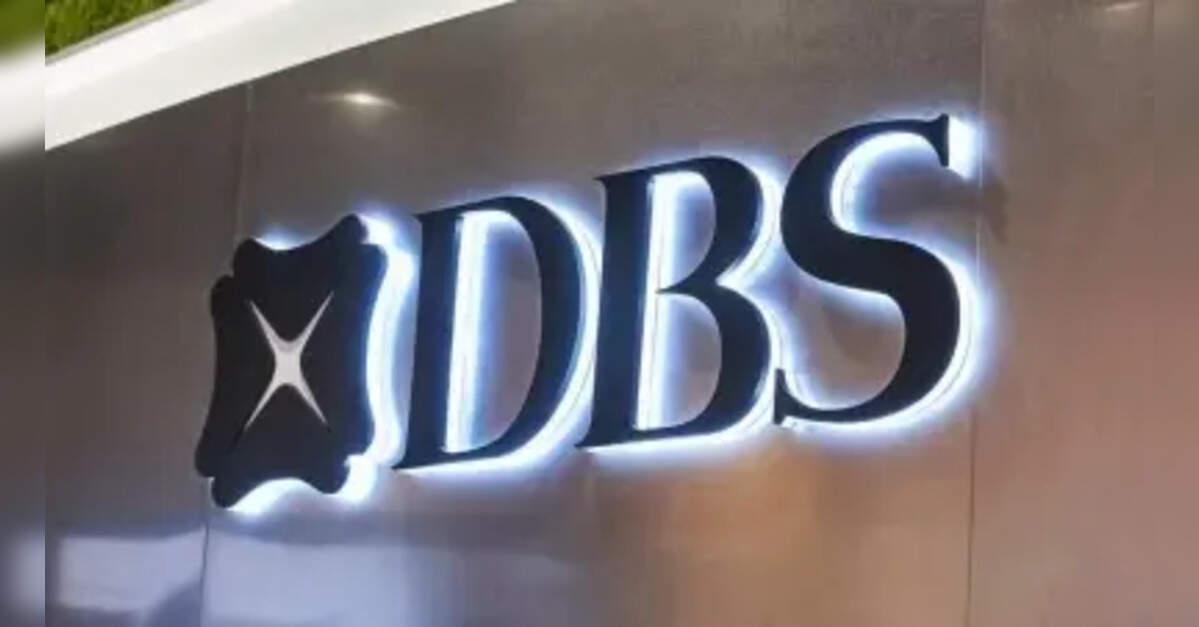 DBS to 'shrink workforce' by 4,000 in 3 years due to AI adoption: CEO ...
